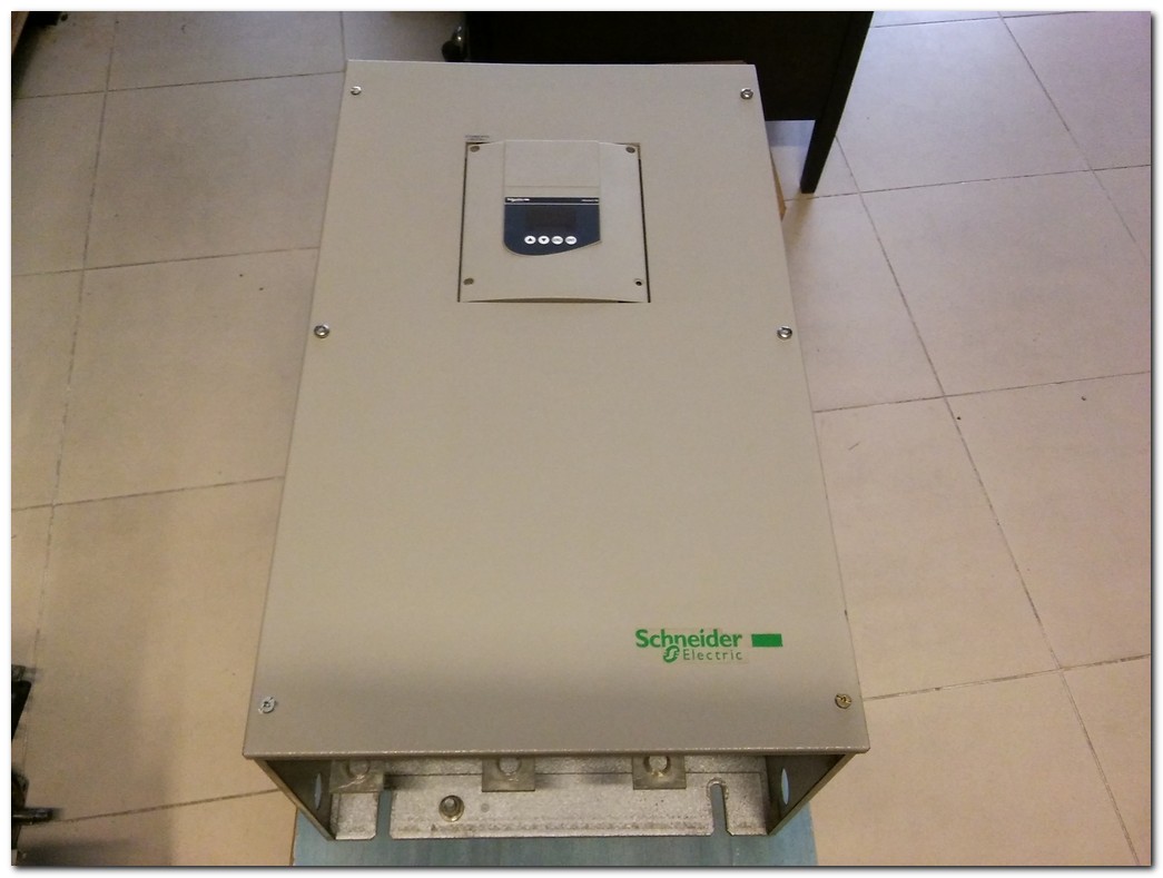 TELEMECANQUE ATS48C48Q SCHNEİDER ATS 48 ALTİSTAR  ATS48 250KW SOFTSTARTER