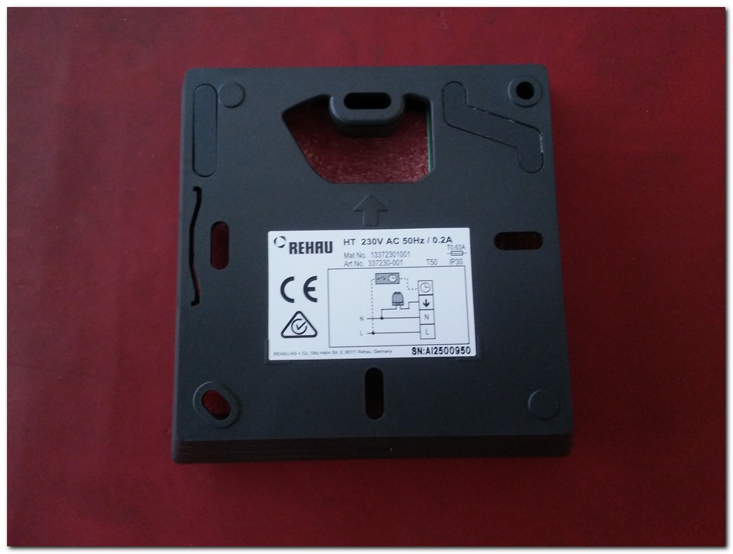 REHAU 13372301001 337230-001 ROOM THERMOSTAT SIFIR KUTULU ODA TERMOSTATI