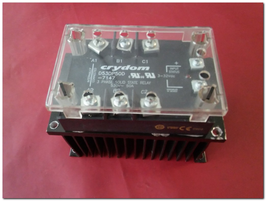 CRYDOM D53DP50D 7147 CY7180 SOLID STATE RELAY 50A SSR RÖLE KONTAKTÖR