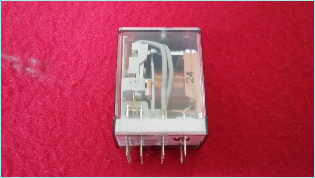 FİNDER 55.34.8.024.0040 24VAC 7A 250V SIFIR 4 KONTAKLI MİNİ RÖLE
