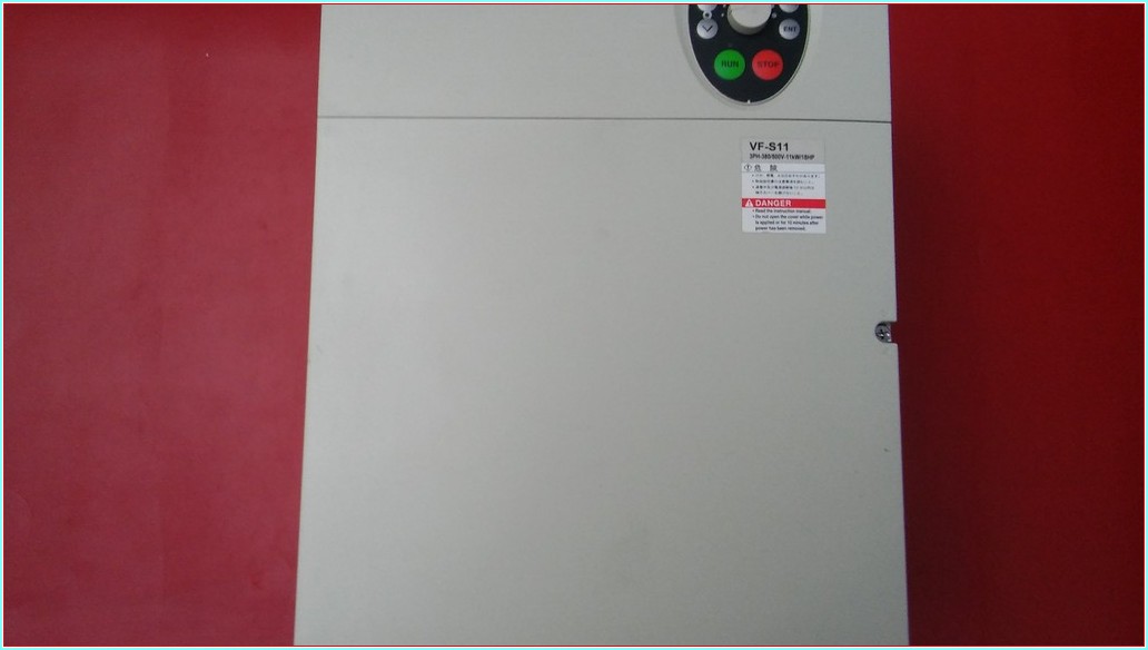 TOSHIBA VFS11-4110PL-WP 11KW TRANSISTOR INVERTER SIFIRDAN FARKI FİYATI