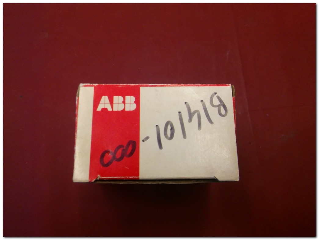 ABB SQZ3 2CSM111310R1331 CONTROL AND SEQUENZA RELAY SIFIR KUTULU FAZ VE SIRA RÖLESİ