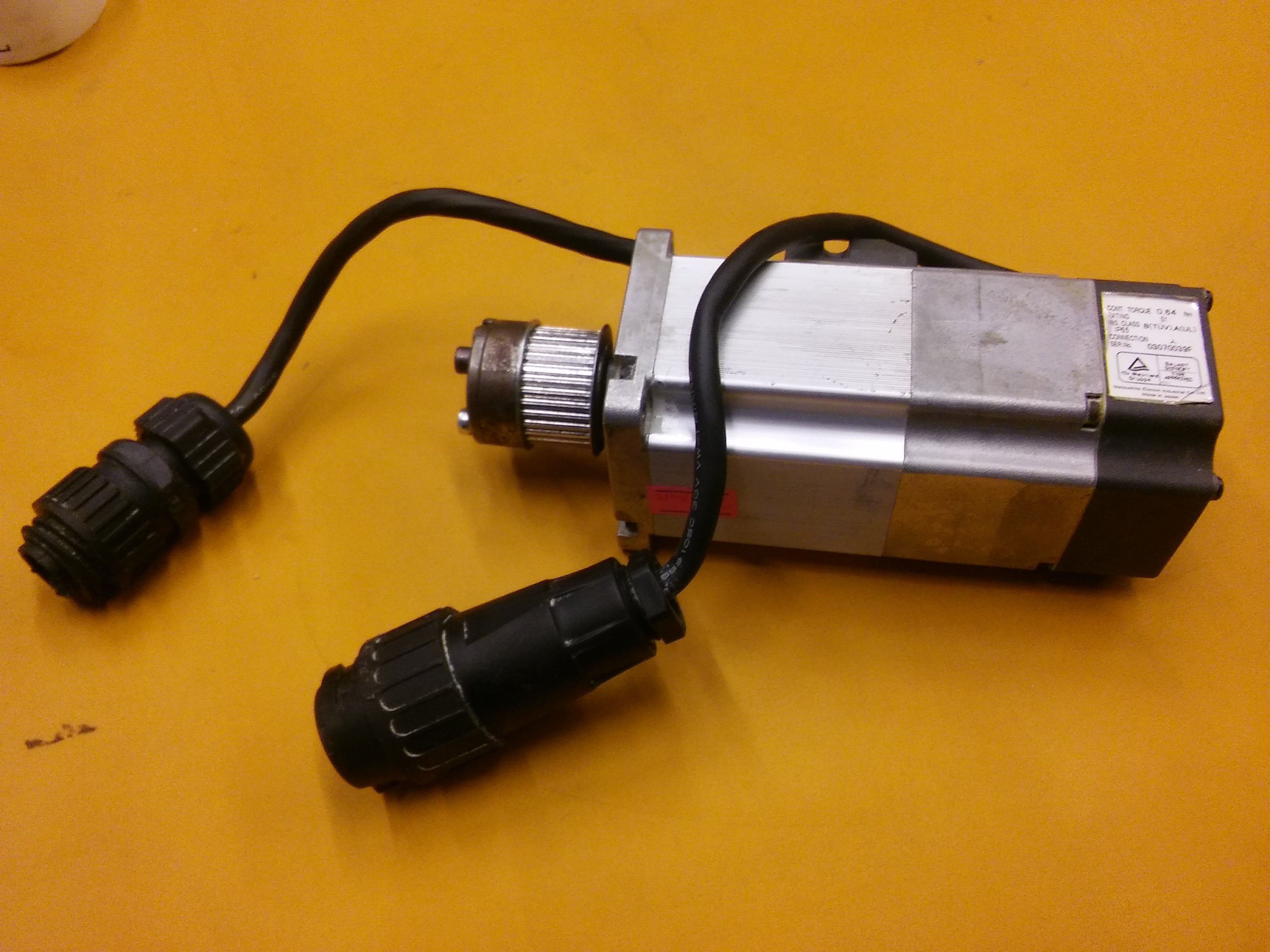 PANASONİC MUMS022A1B0S MUMS022A1 0,2KW 3000R 1,6A 200HZ FRENLİ SERVO MOTOR
