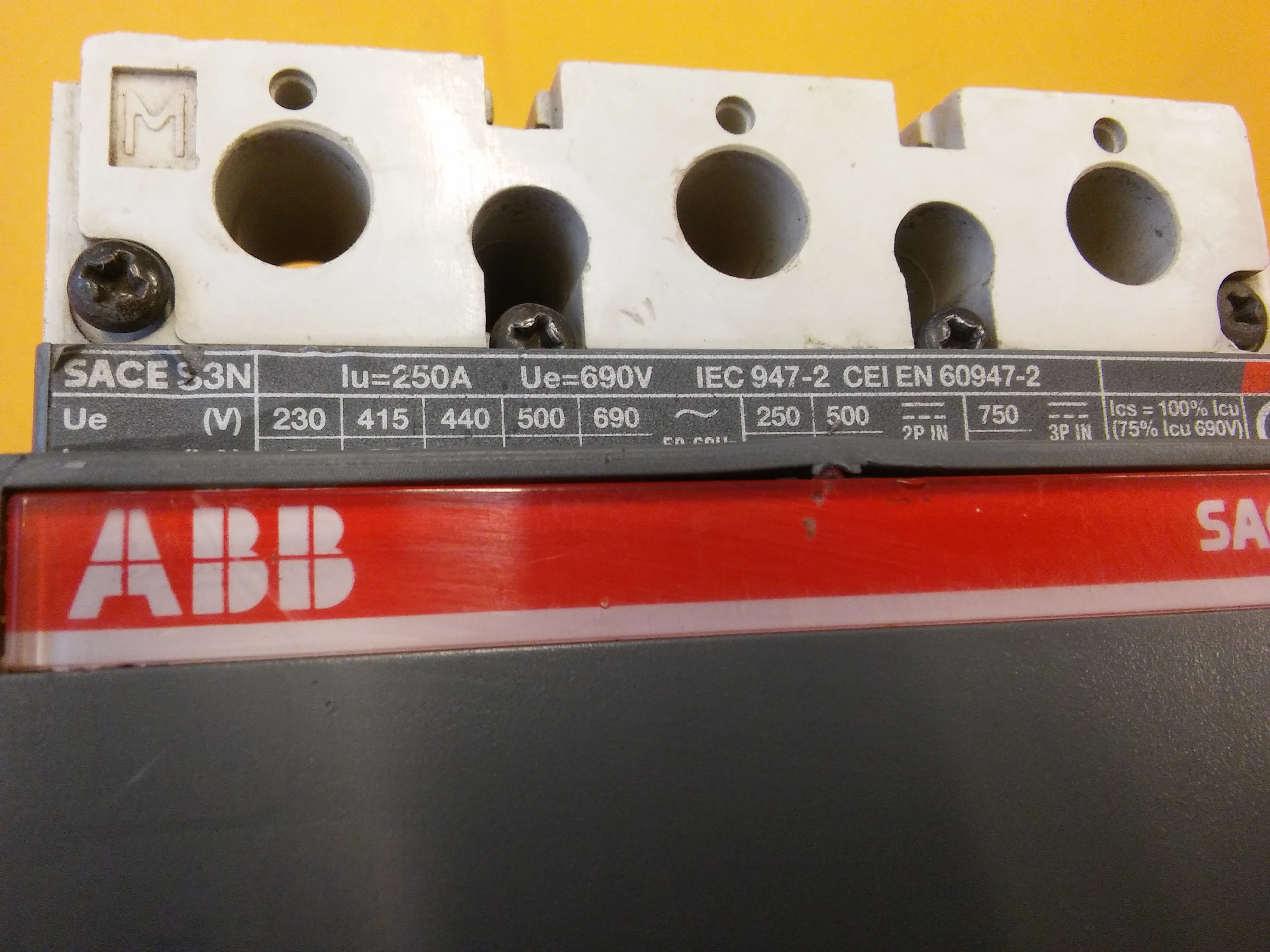 ABB SACE S3 S3N 140-200A AYAR SAHALI TMŞ ML698278 YO  AÇTIRMA BOBİNLİ