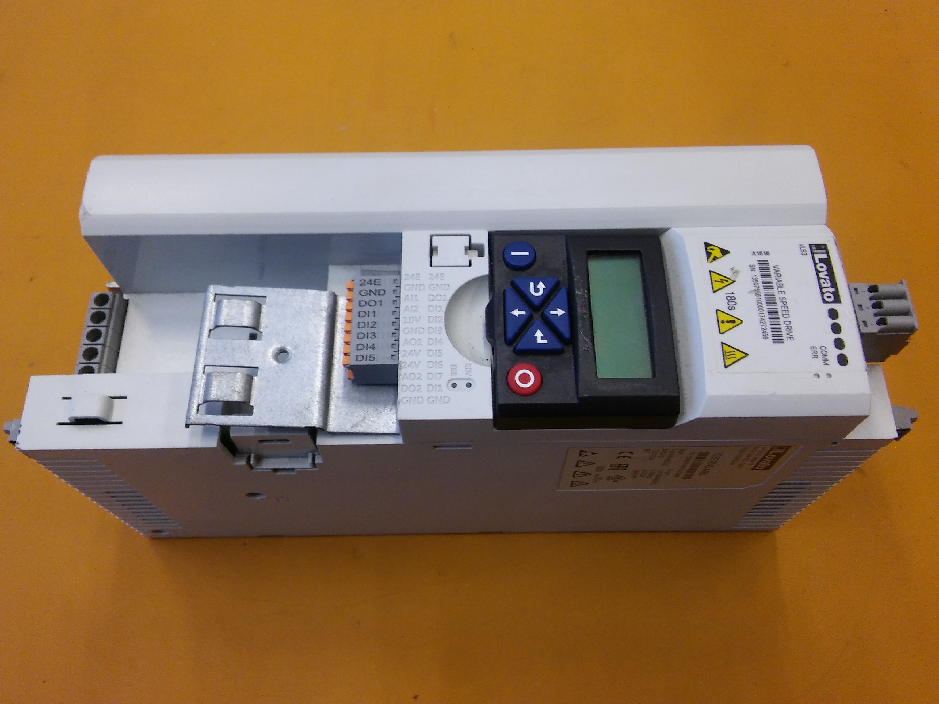 LOVATO VLB3 VLB30040A480 4,0KW 0040 A480 VARIABLE SPEED DRIVE SÜRÜCÜ