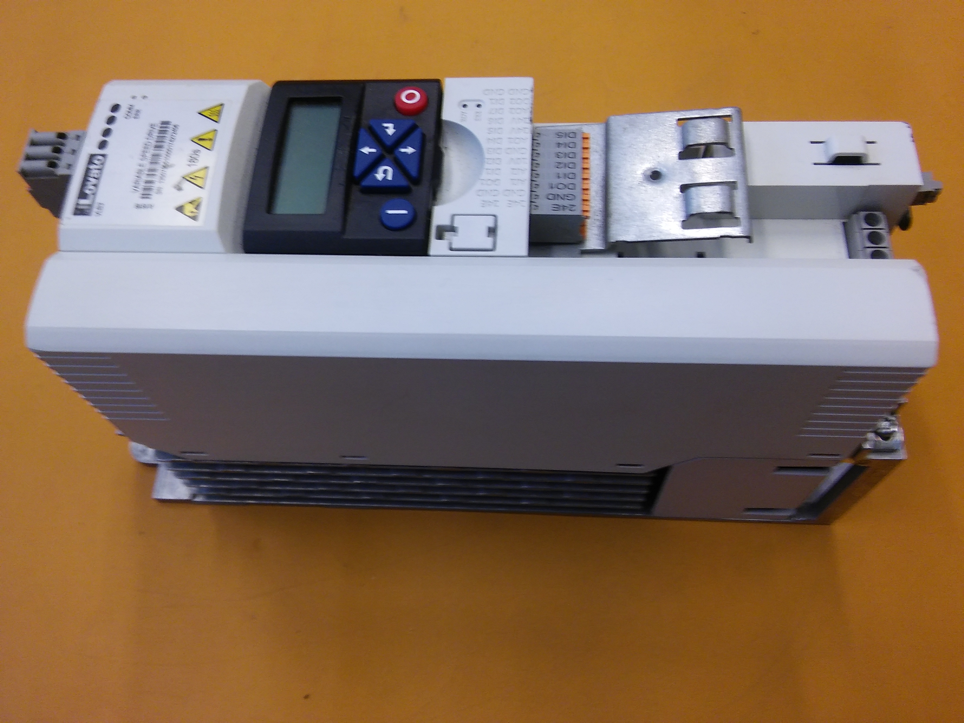 LOVATO VLB3 VLB30040A480 4,0KW 0040 A480 VARIABLE SPEED DRIVE SÜRÜCÜ