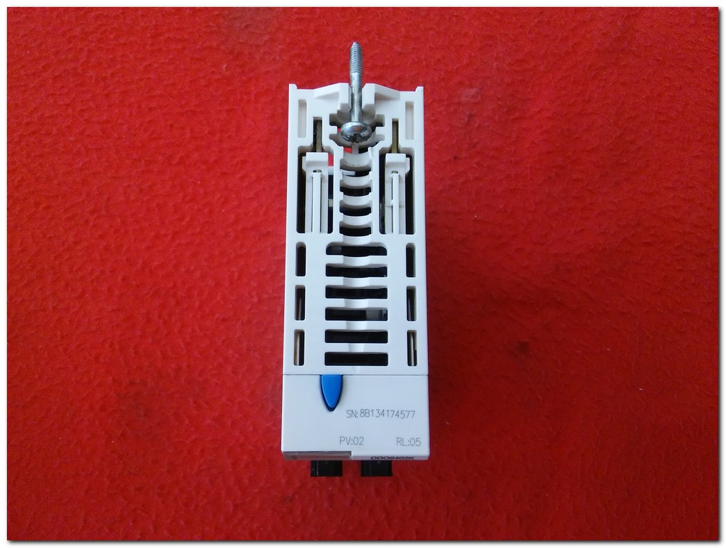 SCHNEİDER BMXDDO6402K 0,1A 64 ÇIKIŞ TRANSİSTÖR DİJİTAL ÇIKIŞ MODÜLÜ