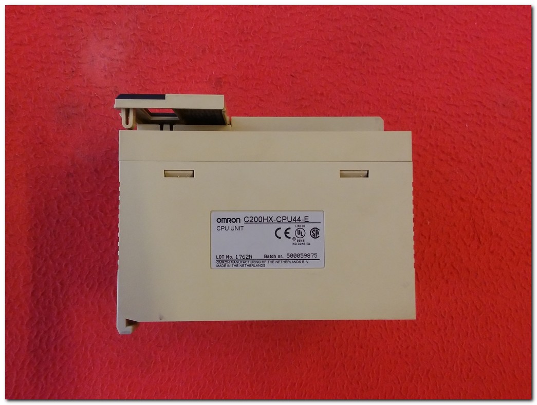 OMRON C200HX-CPU44-E CPU44-E C200HE-CPU32 CPU44  CPU UNIT