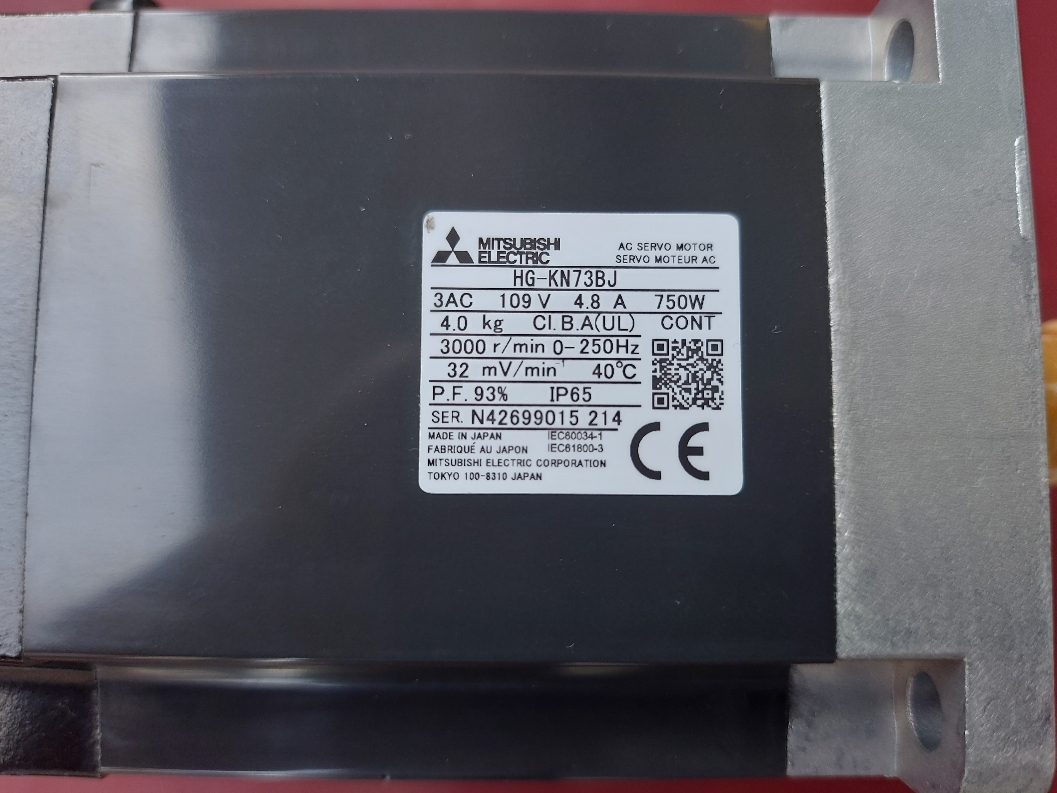 MİTSUBİSHİ HG-KN73BJ HGKN73BJ HG KN73BJ 0.75 KW SERVO MOTOR