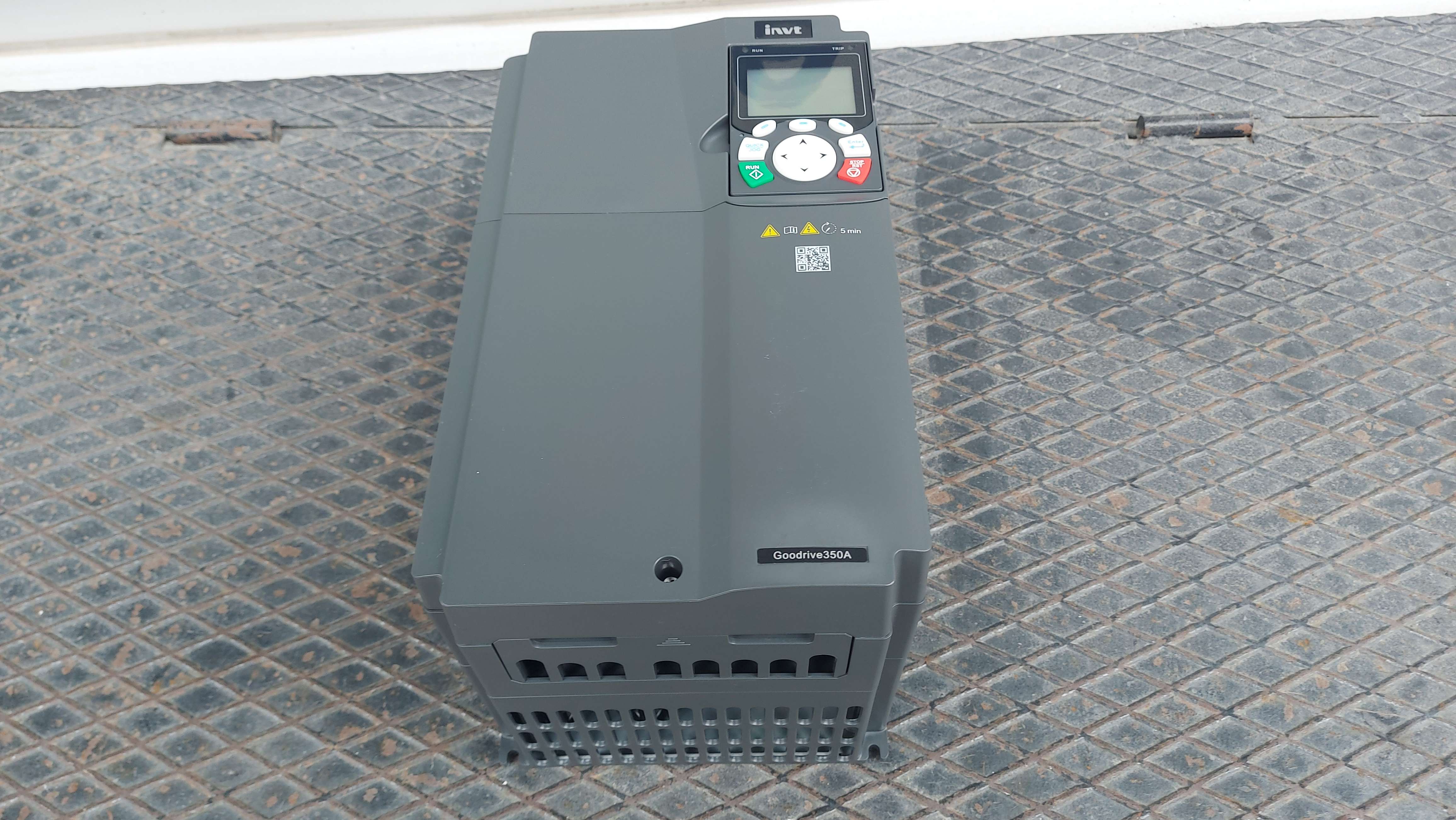 İNVT GD350A-018G/022P-4 GOODRİVE350A 22 KW