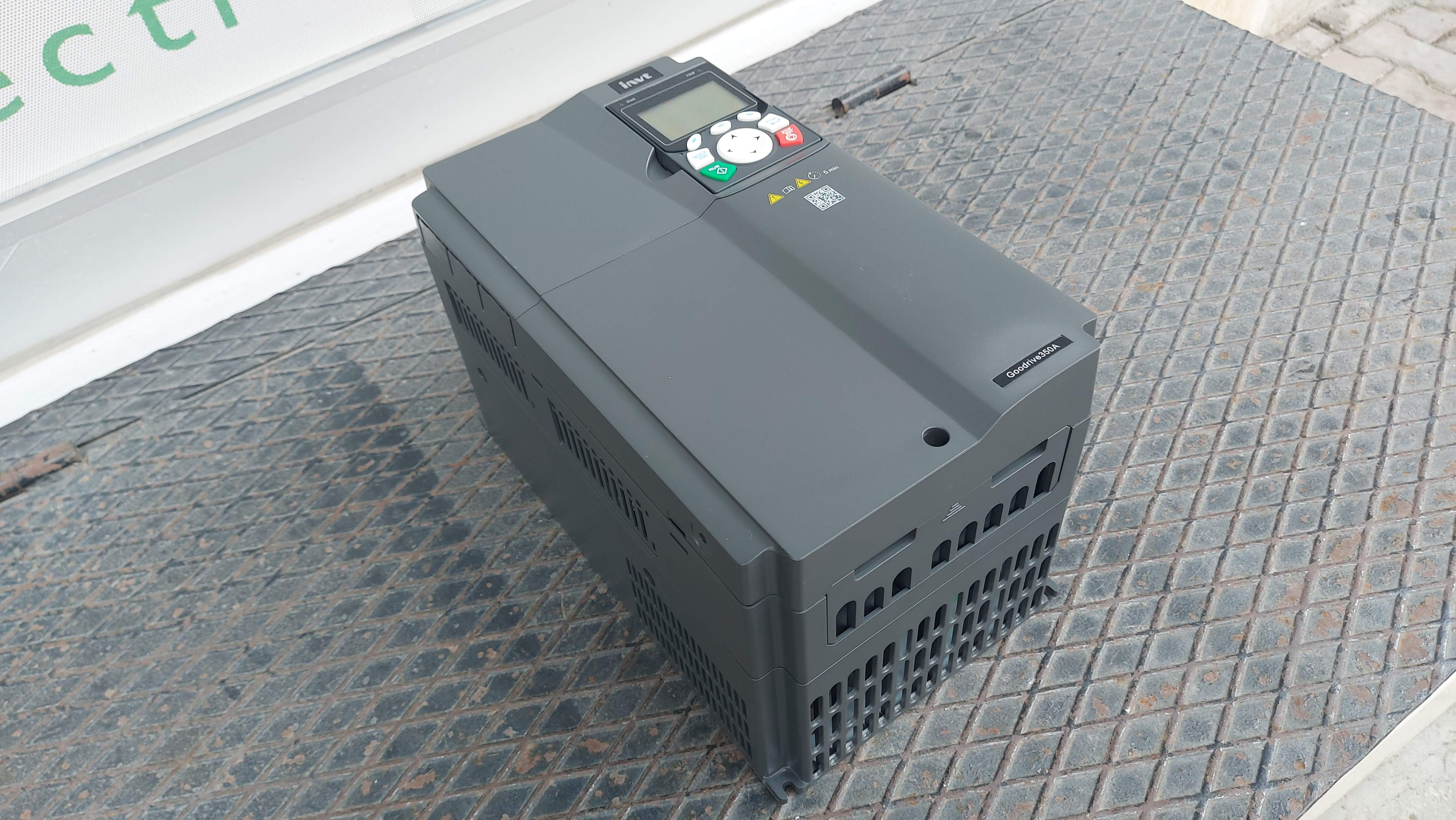 İNVT GD350A-018G/022P-4 GOODRİVE350A 22 KW