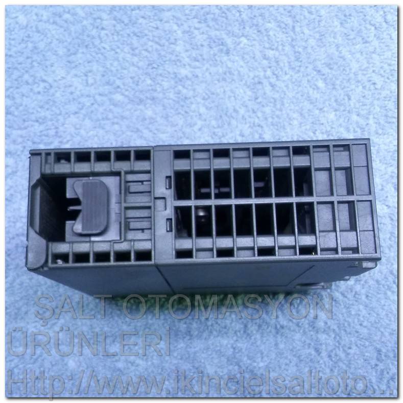 SIEMENS 6ES7 322-1BL00-0AA0 6ES7 322-1BL00-0AA0 SM322 DO 32 DC 24V 0,5A DIGITAL OUTPUT MODULE