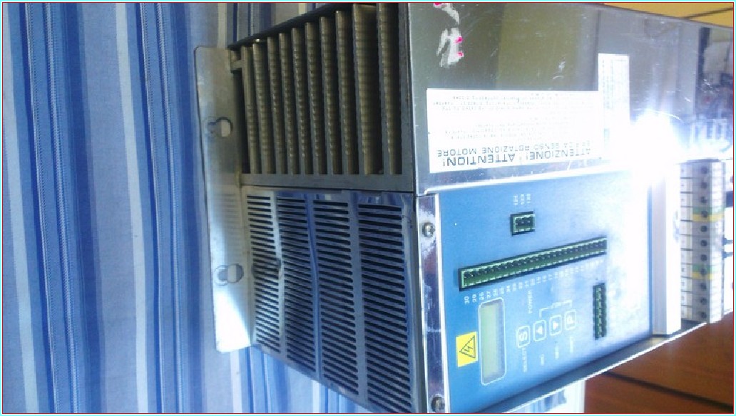 BERGES ACM-D2A 7,5KW SÜRÜCÜ INVERTER 7.5 KW DRIVER