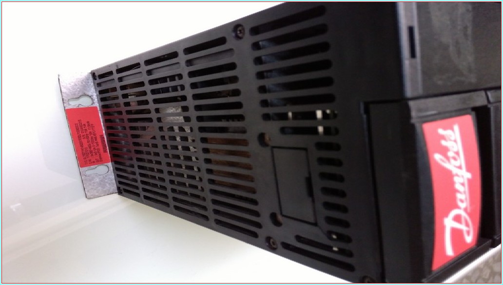 DANFOSS VLT 6000 HVAC VLT011HT 4B20STR3LF00 11,5KVA (7,5KW) SÜRÜCÜ