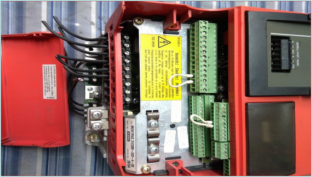 SEW MOVITRAC 31C022-503-4-00 3,8KVA SÜRÜCÜ