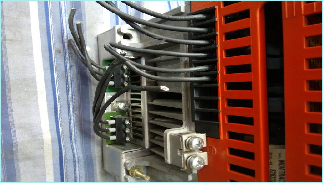 SEW MOVITRAC 31C022-503-4-00 3,8KVA SÜRÜCÜ