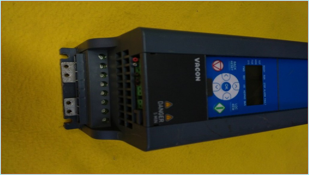 VACON VACON0010-3L-0012-4-EMC2-QPES 5,5KW 14,9A SÜRÜCÜ
