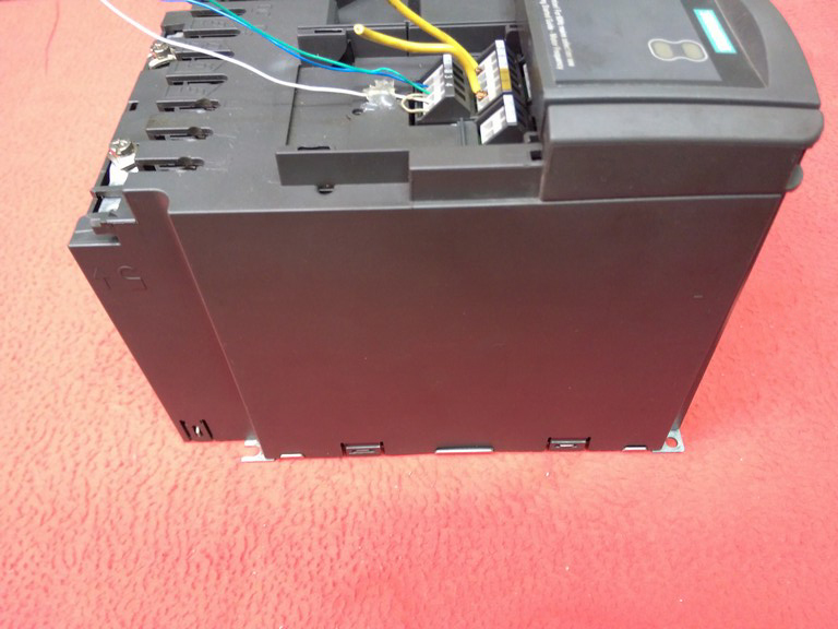 SIEMENS 6SE6420-2UD25-5GA1 5,5KW SÜRÜCÜ