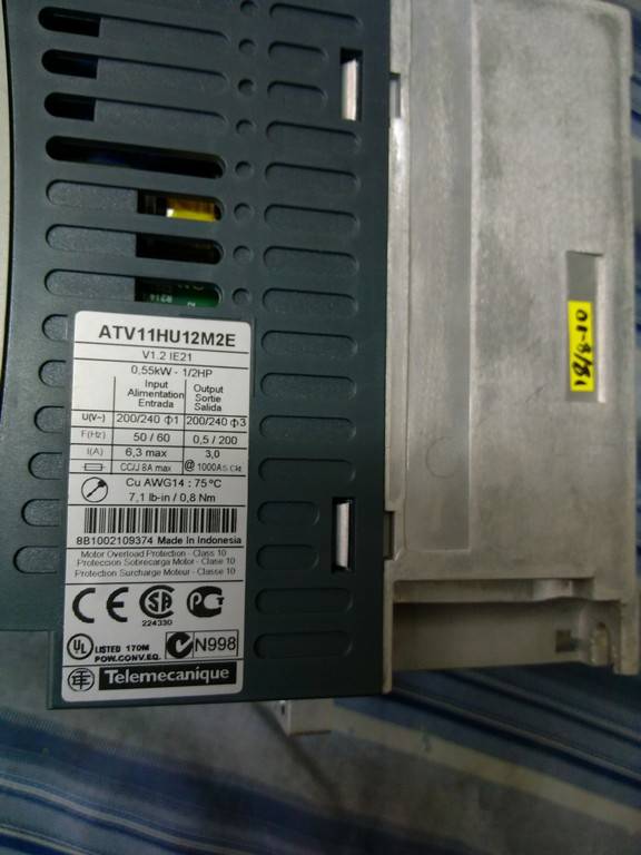 TELEMECANİQUE ATV11HU12M2E 0,55KW SÜRÜCÜ INVERTER 0.55 KW DRIVER